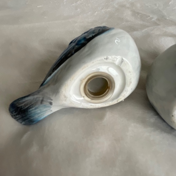 Porcelain Blue Jay Salt and Pepper Shakers - Picture 8 of 14